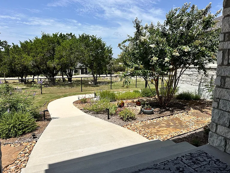 365 Warbler Dr — Photo 25