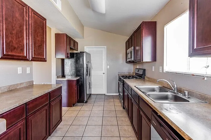 3256 Bell Point Dr — Photo 5