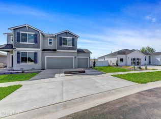 2932 N Barton Loop, Post Falls, ID 83854