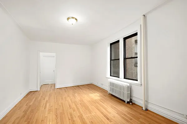 Rented by Compass | media 7