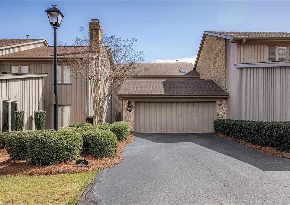1st image of 57 Folkstone Dr
