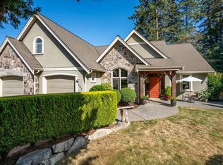 601 Meadow Dr, Nanaimo, BC V9K 2T2
