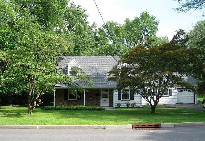 1st image of 394 Park Ave