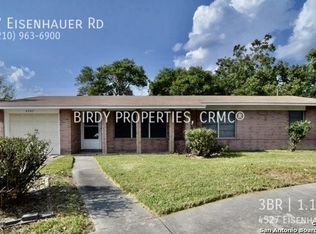 4527 Eisenhauer Rd, San Antonio, TX 78218