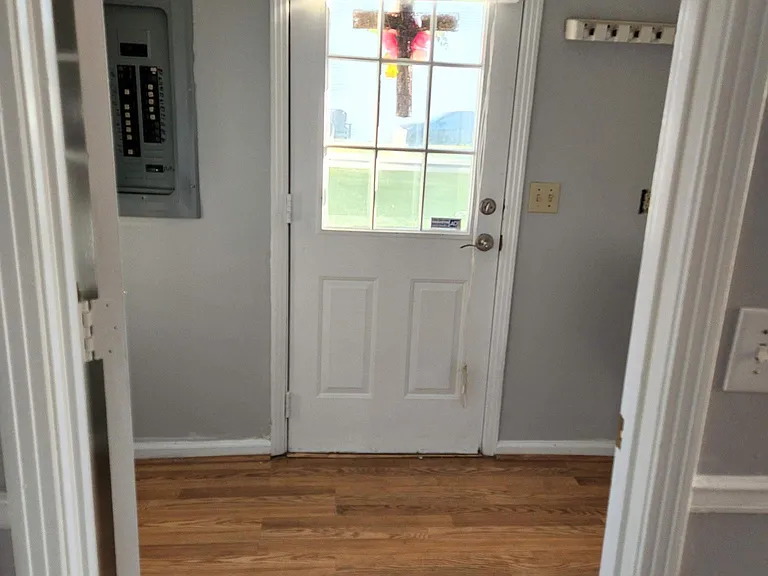 1129 S Maple St — Photo 19