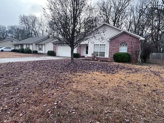 3rd image of 29 Mattie Lene Dr