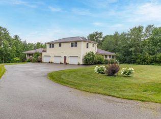 25 Meadow Rd #B, Winterport, ME 04496