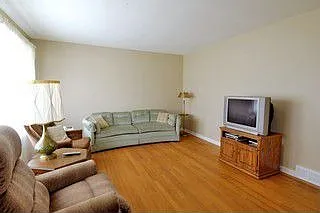 1840 Richard St photo 1