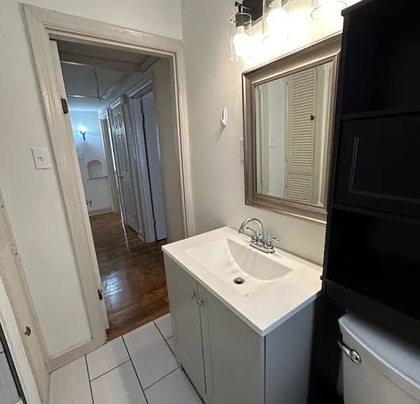 756 S Graham St — Photo 16