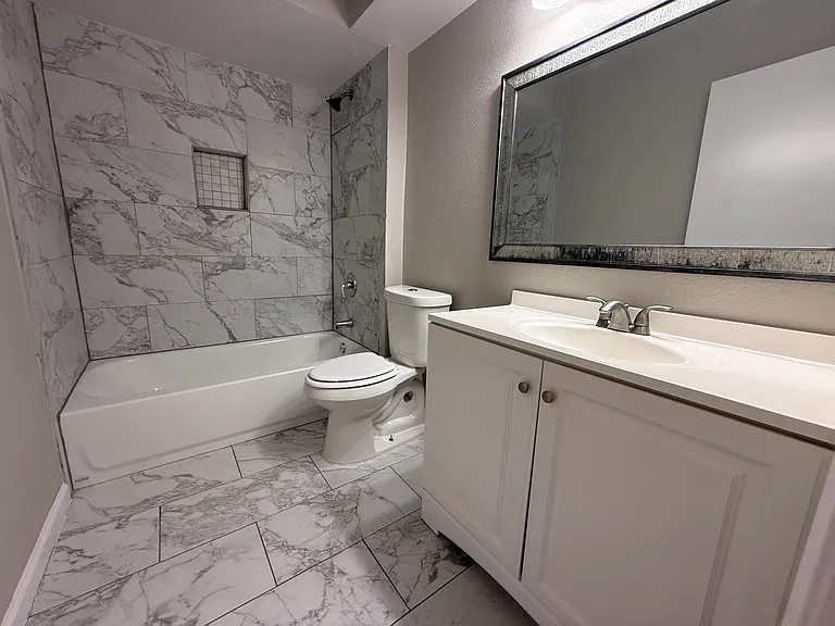 5522 Grand Lake Dr — Photo 14