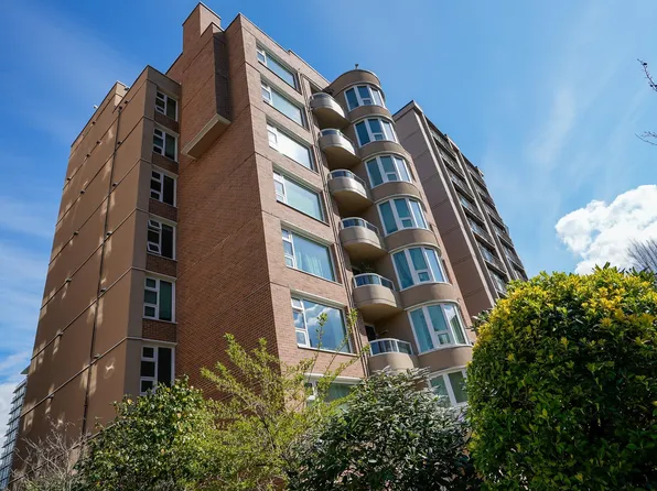 1845 Robson St #101, Vancouver, BC V6G 1E4