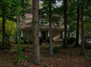 914 Sunset Dr, Greenwood, SC 29646