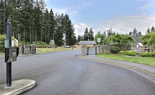 2nd image of 14425 21st Avenue Ct E