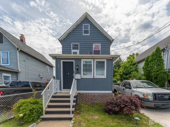 27 Division St, South River, NJ 08882