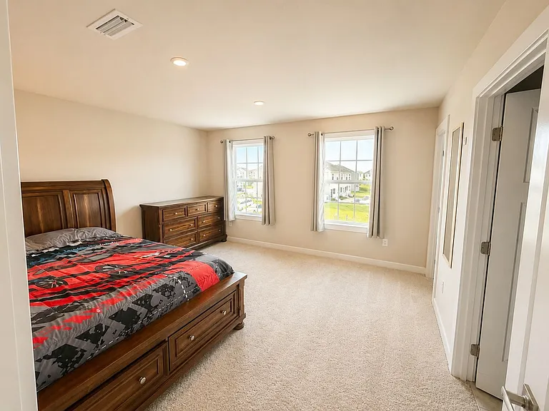 805 Llanelli Dr — Photo 29