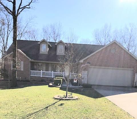1st image of 510 Lakeview Dr