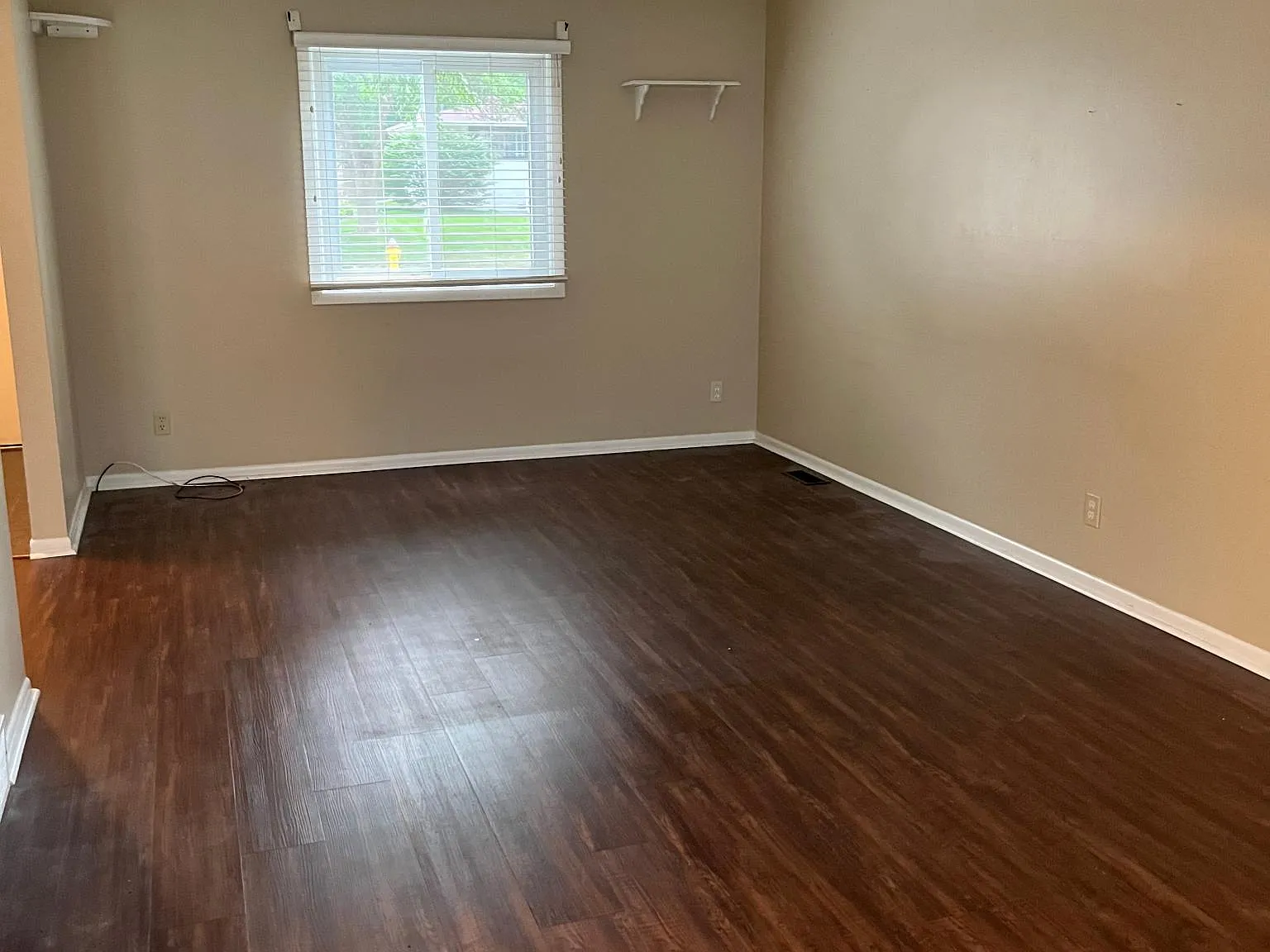 15229 Jefferson St — Photo 4