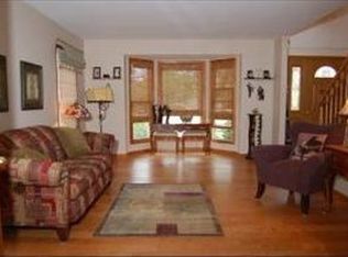1340 Beckett Ln, Schaumburg, IL