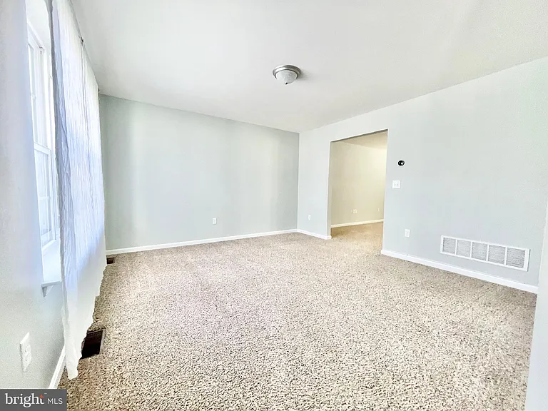 307 S Marshview Ter — Photo 4