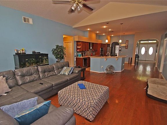 2nd image of 6428 Abbeydale Ct