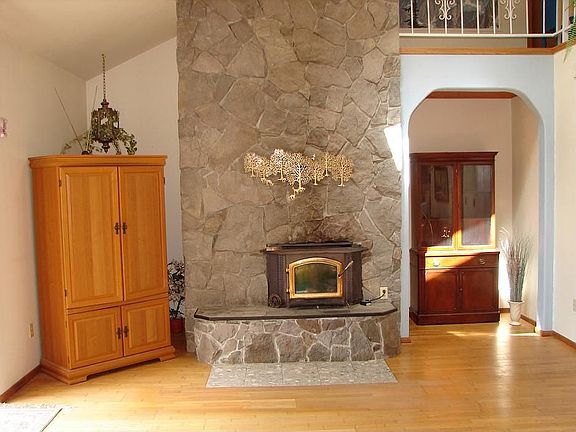 Vaulted ceilings