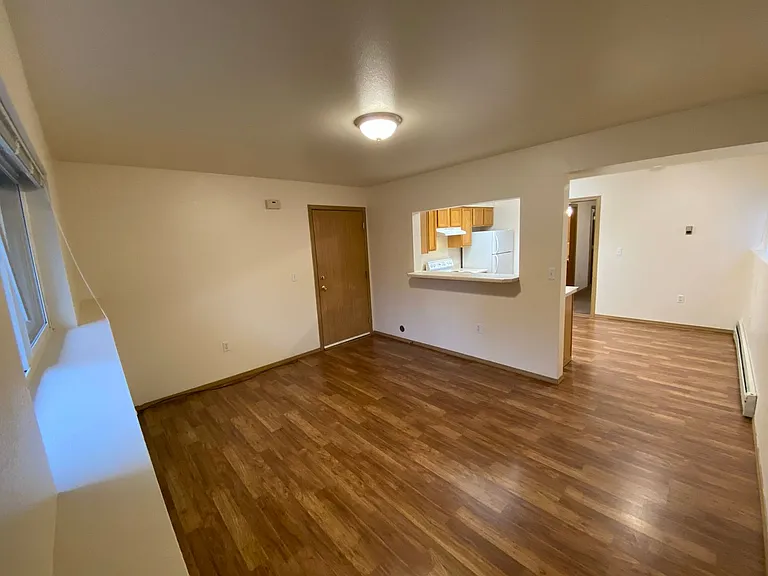 2315 Eureka St — Photo 4