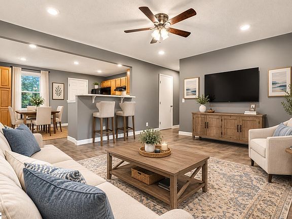 5th image of 19 Stevenson Ln