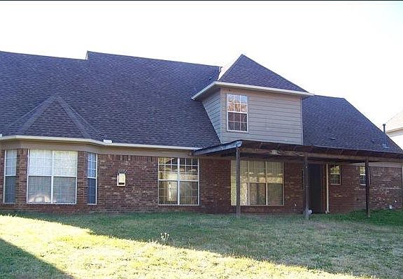 2nd image of 4992 Gertrude Dr