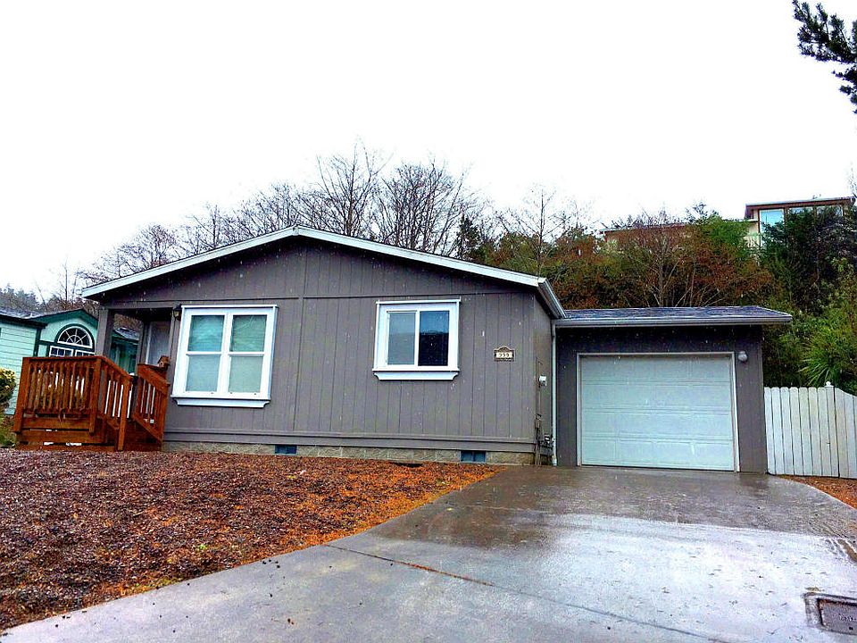 1st image of 355 NE 70th Dr