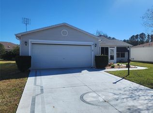 1343 Ballesteros Dr, The Villages, FL 32162