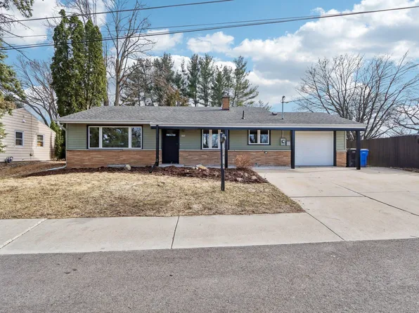 6304 Lakefield Ct, Middleton, WI 53562