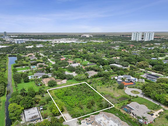 3rd image of 12099 NW 19th Street