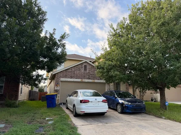 9010 Hubbard Hl, San Antonio, TX 78254