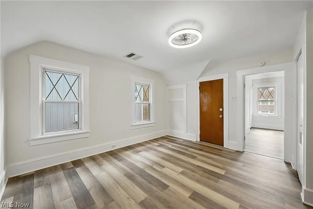 2 bed, $1,795 — Photo 4