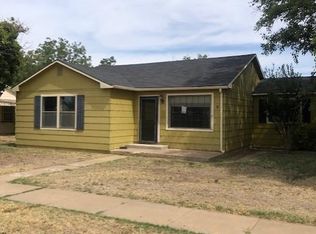 2400 W 11th St, Plainview, TX 79072
