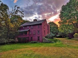 58 Weaver Hill Rd, West Greenwich, RI 02817