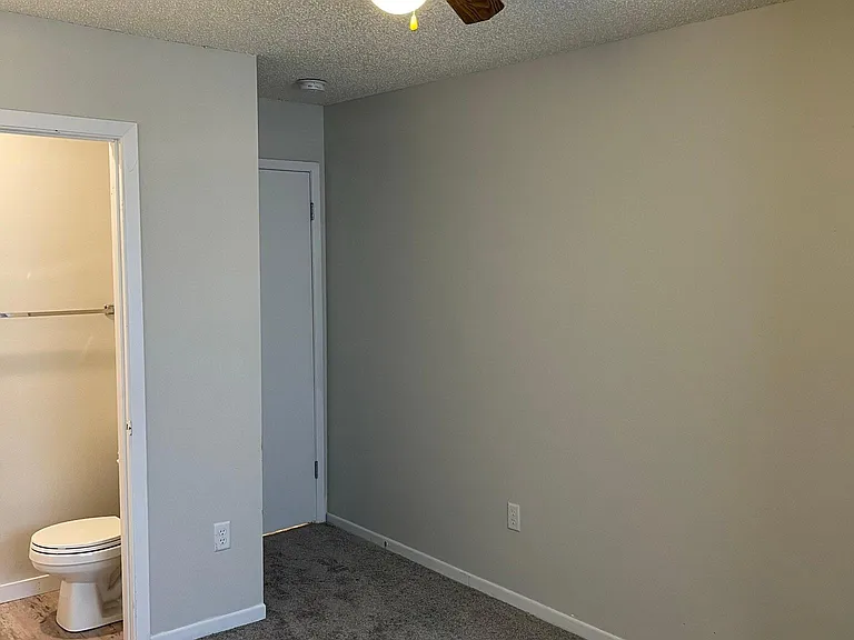 511 S Johnson St #10 — Photo 14