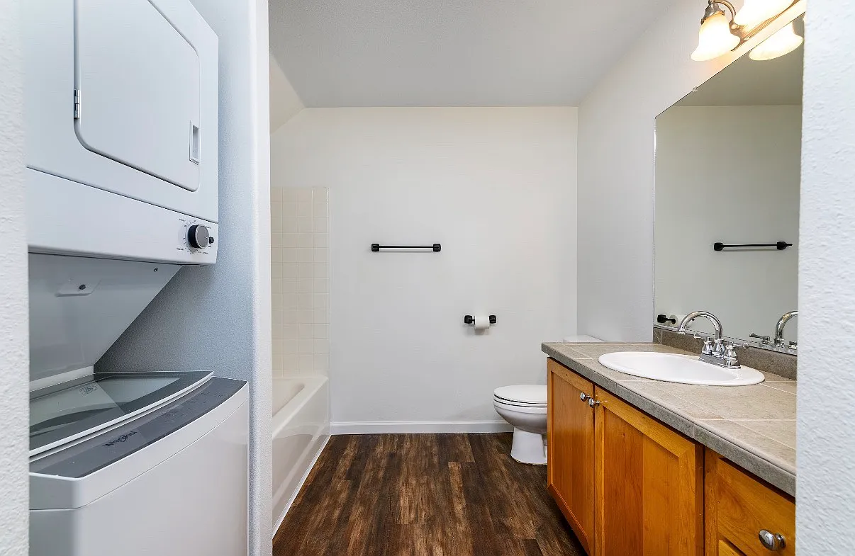 1 bed, 793 sqft, $1,595 — Photo 4