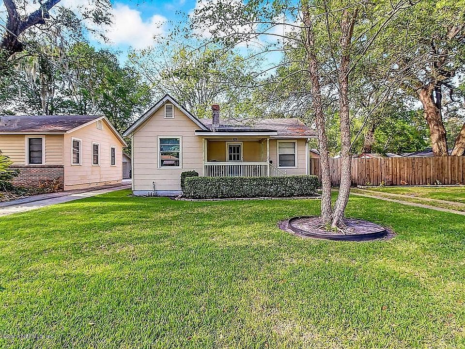 1 Front of Home