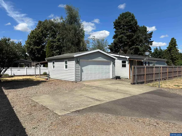 3749 48th Ave NE, Salem, OR 97305