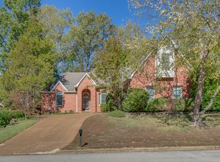 425 Brook Ridge Cir, Cordova, TN 38018