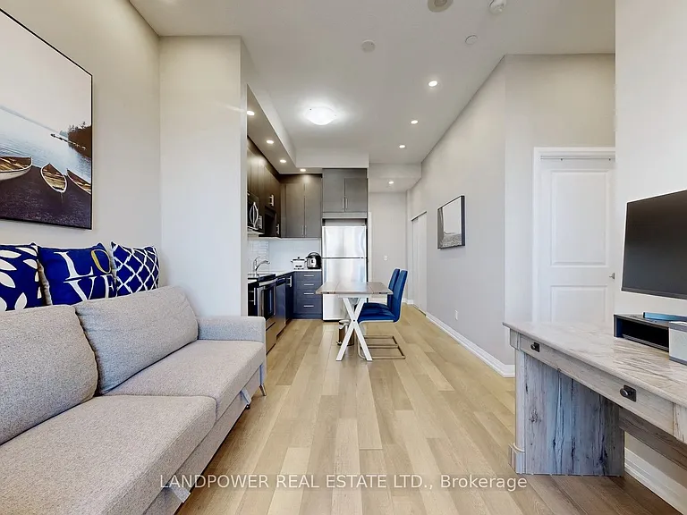 9506 Markham Rd #807 — Photo 17