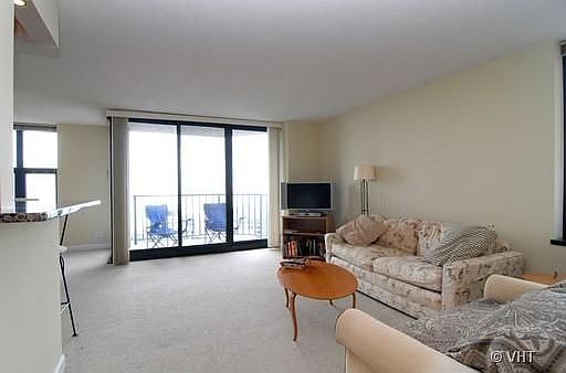 3rd image of 3660 N Lake Shore Dr APT 3601