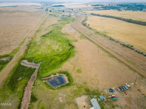 29th St NW, Alexander, ND 58831