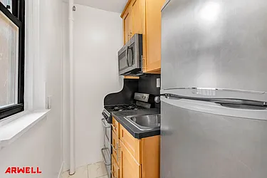 Rented by Arwell Realty