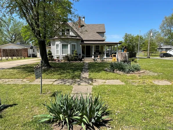 809 N Parkinson Ave, Wagoner, OK 74467