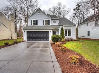 5504 Windy Ridge Dr, Midlothian, VA 23112