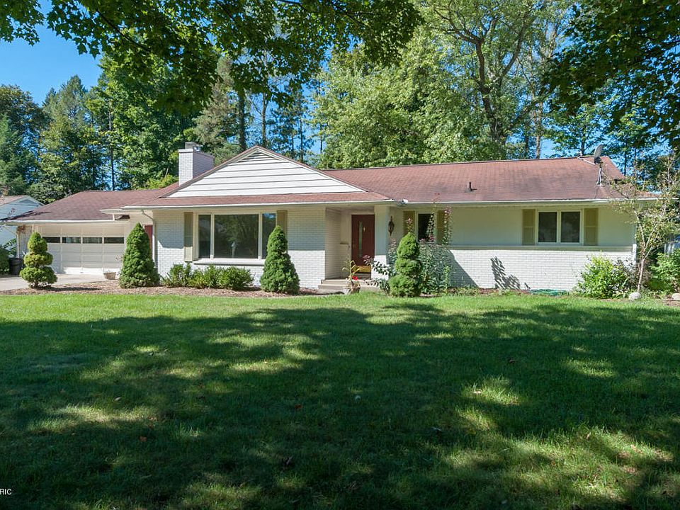 1st image of 3006 Bronson Blvd