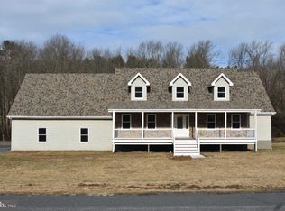 27 Wild Cherry Rd, Schuylkill Haven, PA 17972