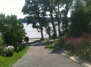 16 Hardie St, Verplanck, NY 10596